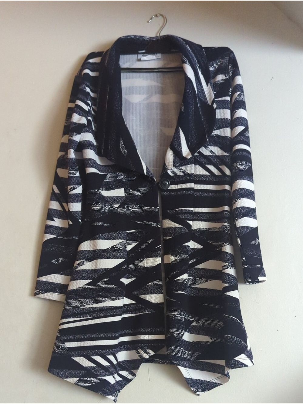 Zooni Collection Black & White Striped Asymmetric Blazer - Picture 4 of 9
